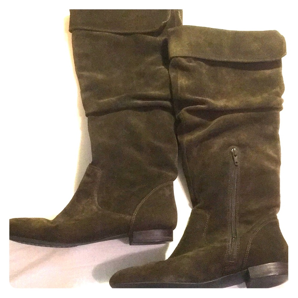 Banana Republic olive suede slouchy boot